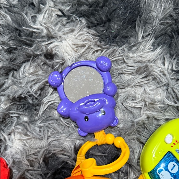 VTech Musical Giraffe Learning Toy - Picture 3 of 5